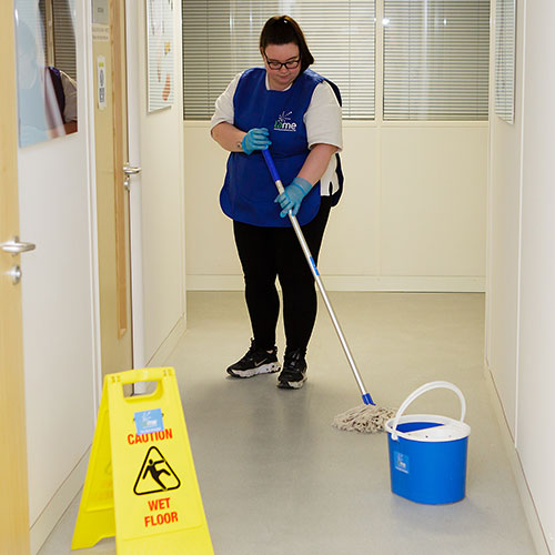 mopping-a-commercial-office-floor